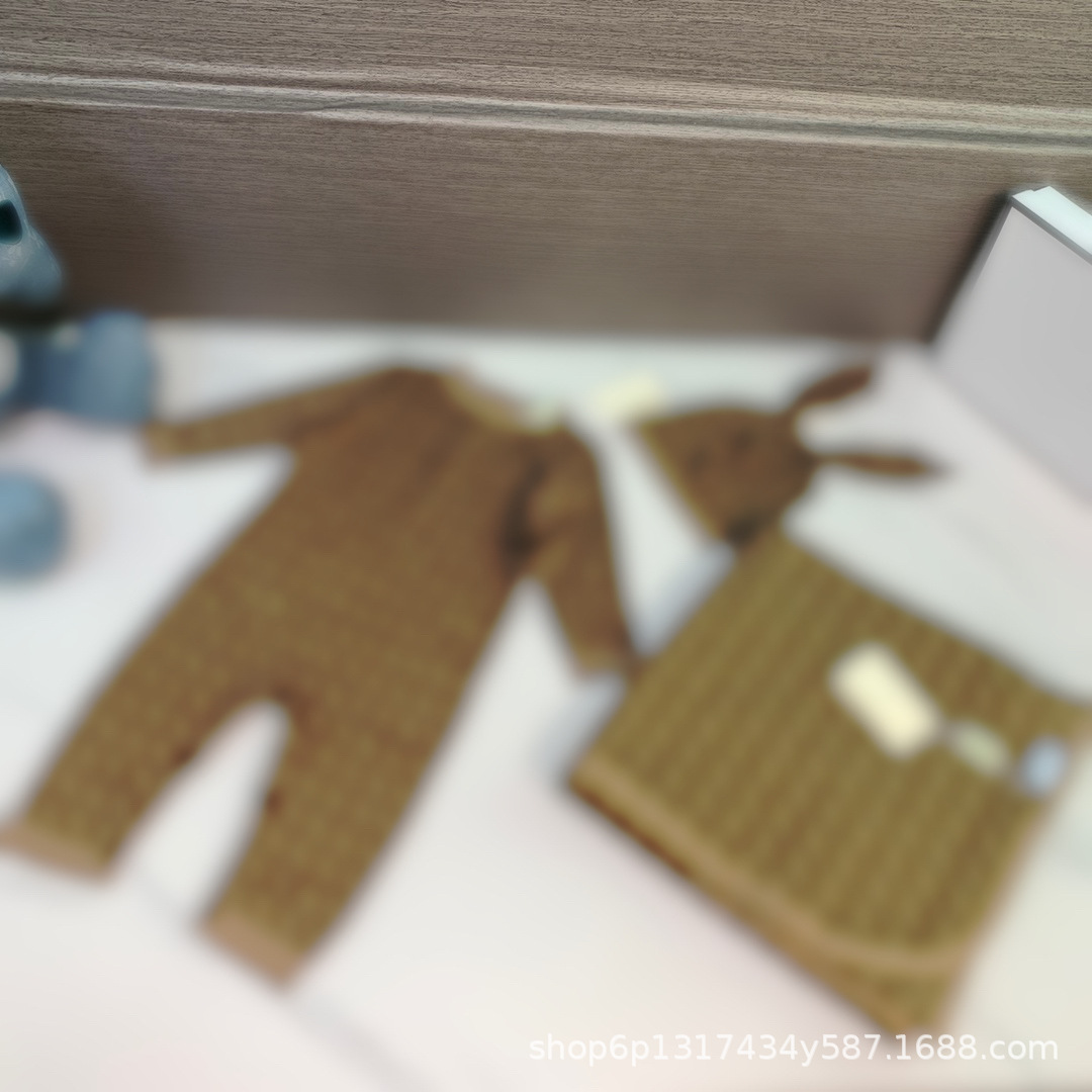 Newborn four seasons can wear one-piece khaki knitted climbing clothes baby boys and girls baby hat blanket suit don't pick people QC-foto från 1688 på Qualit.ly