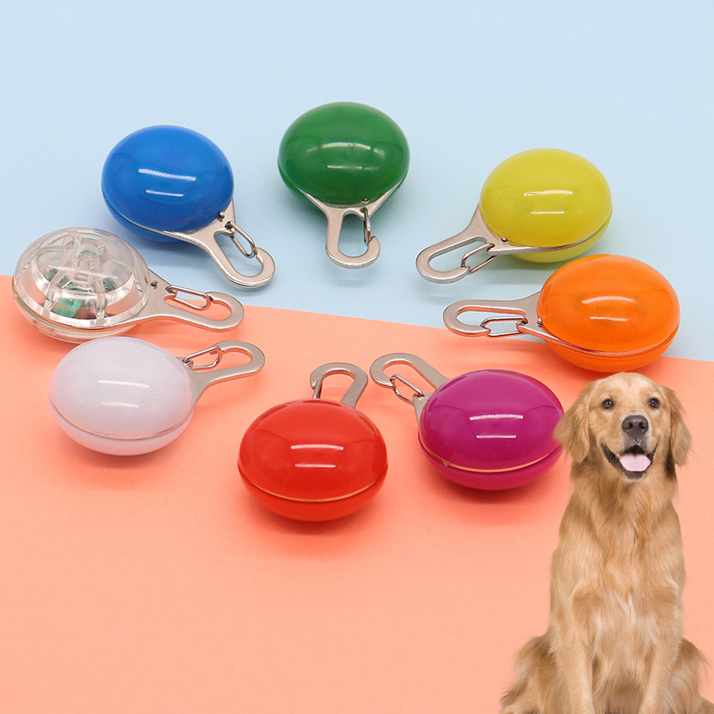 Wholesale LED Pet Luminous Pendant Dog Night Light Anti-lost Silicone Dog Luminescent Light Night Dog Walking Light