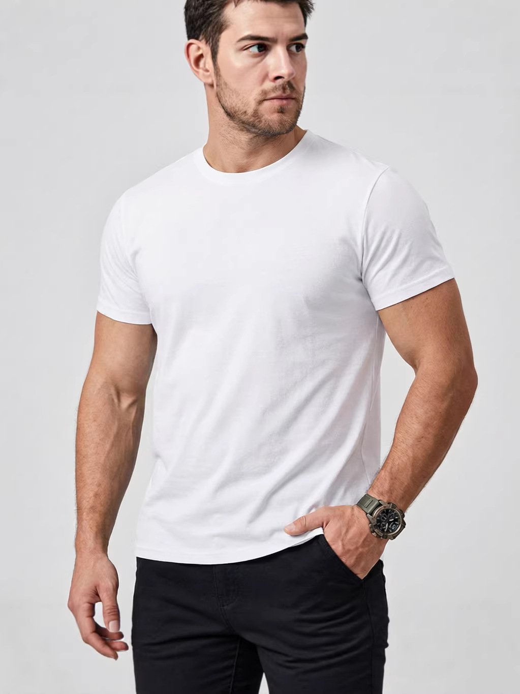 Men's White Short-Sleeved T-Shirt, Sports and Casual Style, 2026 New Spring Model, Round Neck, Thin Style, Can Be Worn as a Base Layer or Outerwear Fotografie QC de pe 1688 pe Qualit.ly