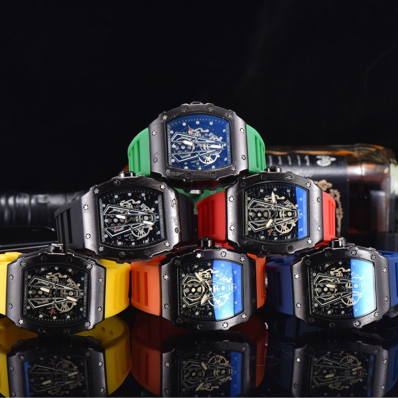 Factory Direct Supply to Aliexpress for Foreign Trade, Black Diamond Quartz Barrel-Shaped Fashionable Men's Watch with Large Dial, Trendy Hot-Selling Model