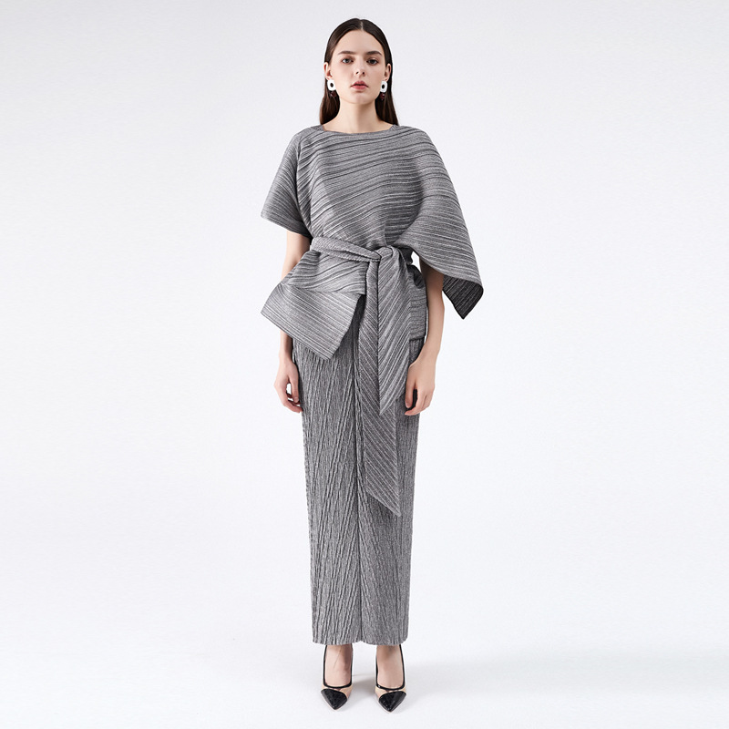 2026 Spring New Style Two-Piece Set, Elegant Women's Fitted Long Evening Fashion Pleated Dress