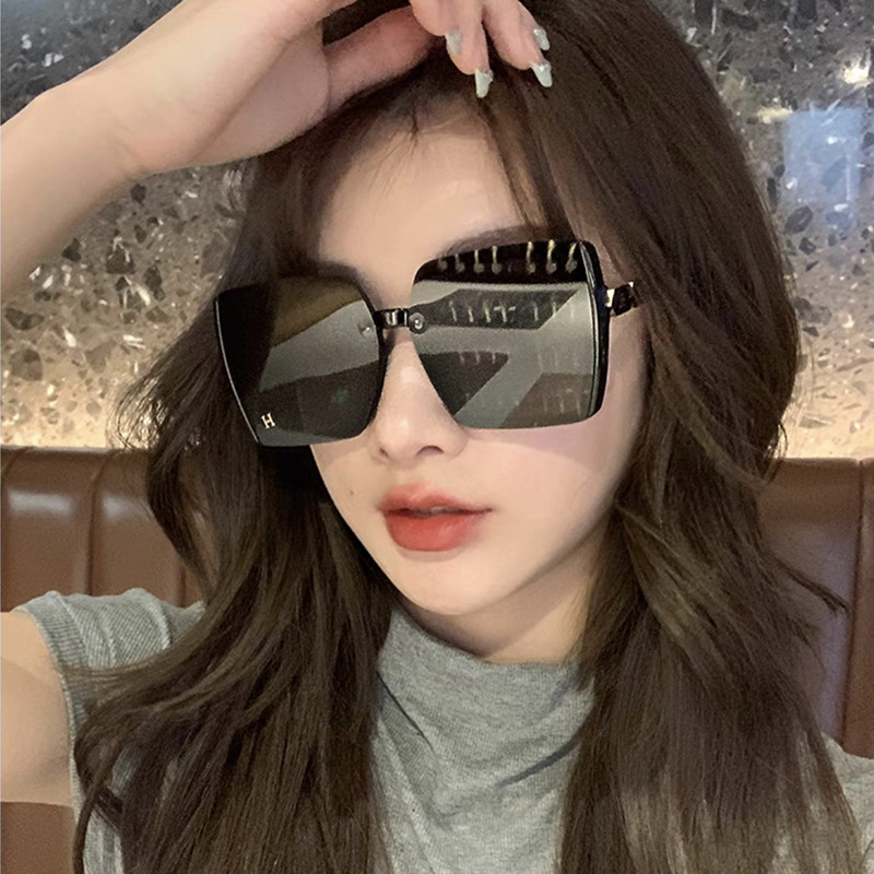 Big Brand Fashion Glasses Cross-Border Large Frame Square Trendy Women's Sunglasses New Style High-End Men's Sunglasses