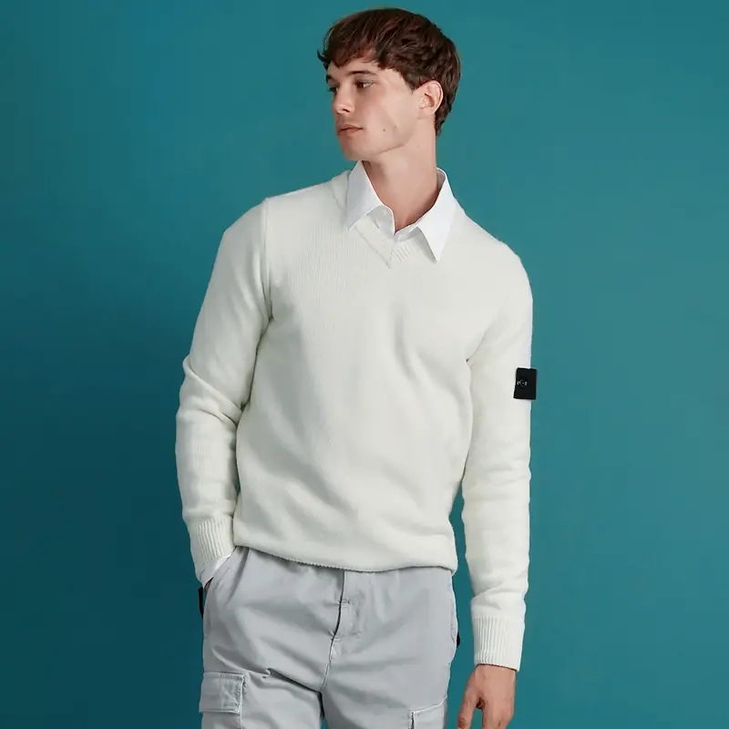 Stone Compass V Neck Sweater Compass Badge V-Neck Knitwear European and American Functional Sweater for Men