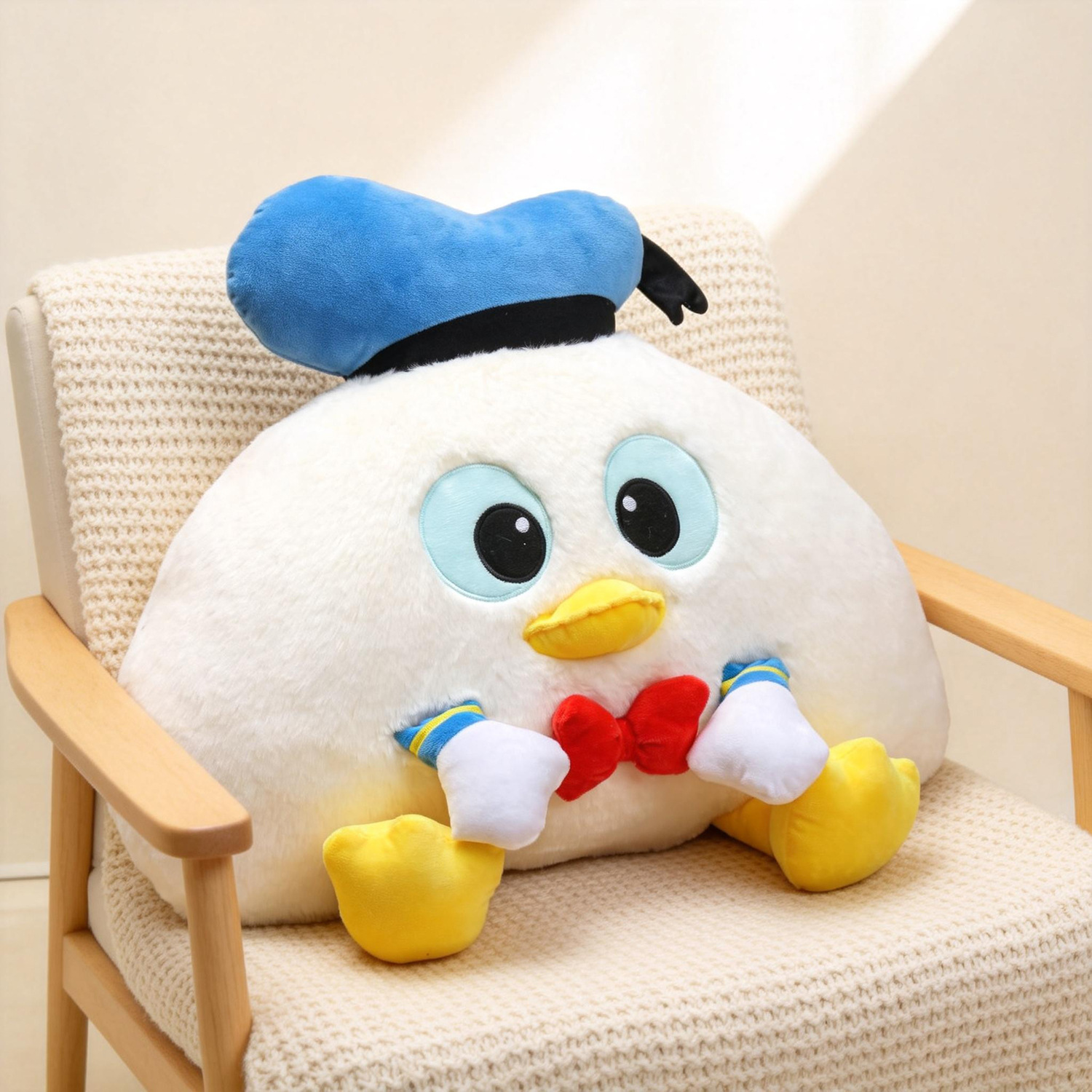 Creative Minnie and Donald Duck Plush Toys, Large Pillows, Valentine's Day Gifts, Birthday Gifts for Girls, Wholesale