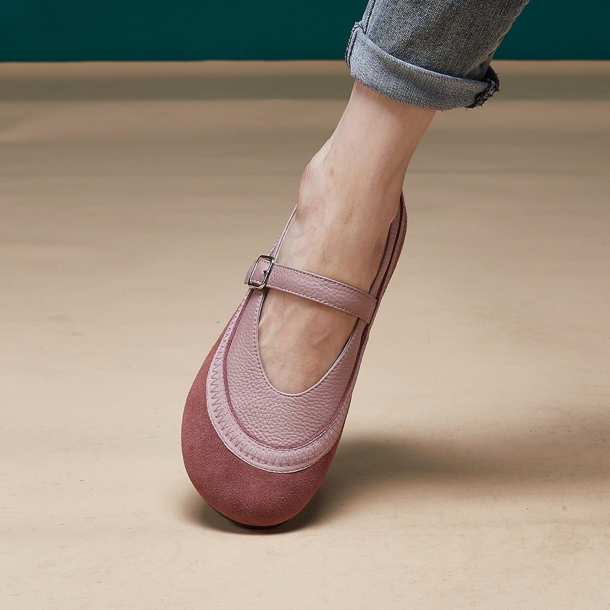 First Layer Cowhide Shoes Women's 2024 Spring New Soft-soled Mori Style Slip-on Lazy Shoes Genuine Leather Color-block Flat Women's Shoes