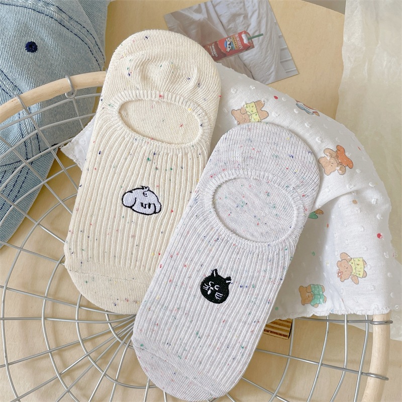 Japanese Style Cartoon Cute Cat Embroidered Boat Socks Women's Summer Thin Non-slip Stealth Cotton Socks Shallow Mouth Socks