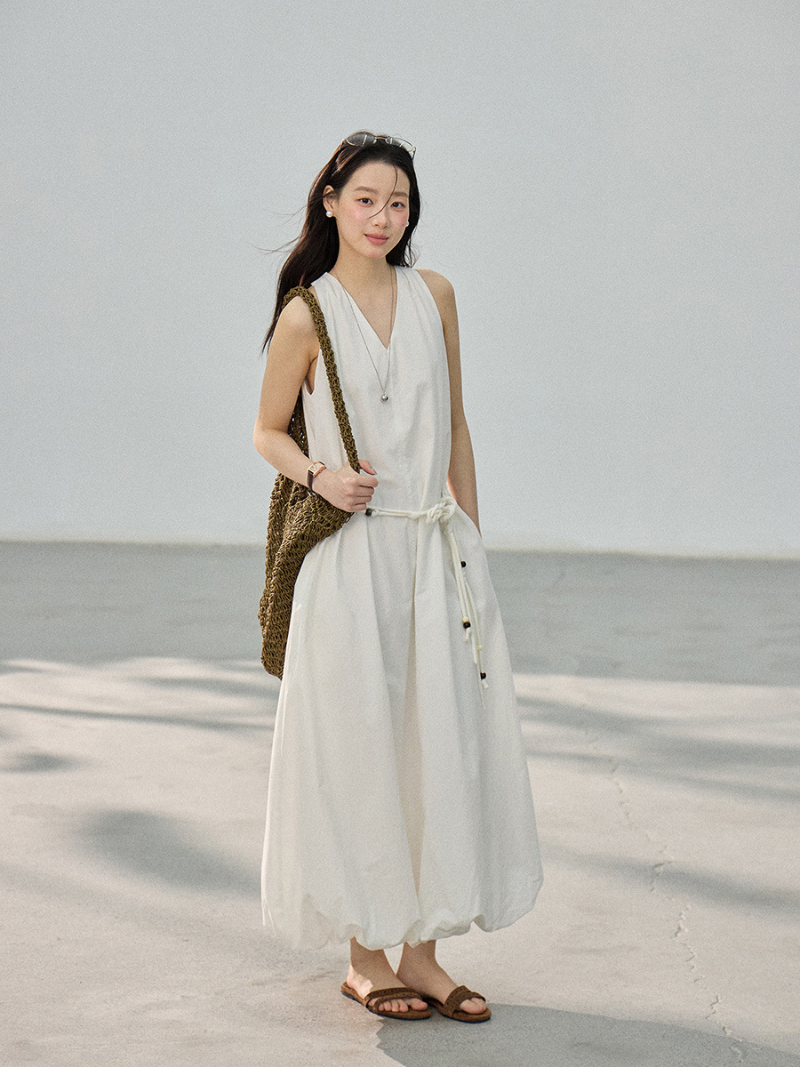 【Sunshine Island】Geming Retro V-Neck Tie-Waist Vest Dress Women's Summer Floral Dress An167