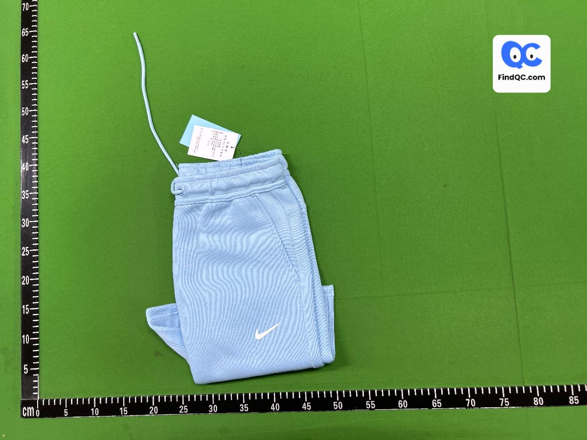 Right Vertical Zipper of the Same Color, Left Pocket with Hook Print, Round Drawstring, Four-Color Shorts 88051022 QC