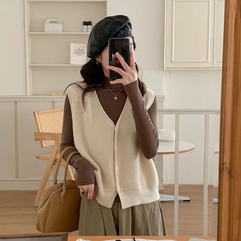 Kaning Versatile V-Neck Single-Breasted Knitted Vest for Women 2026 Autumn New Design Sweater Cardigan Vest