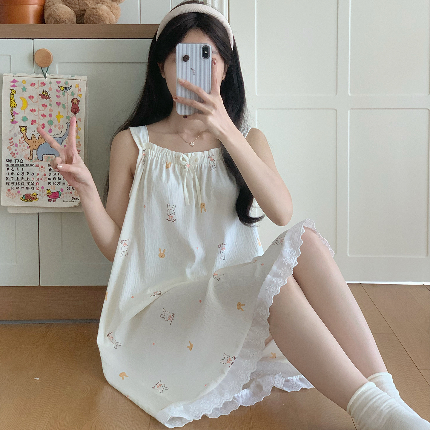Women's Summer Dopamine Sleeveless Camisole Nightgown with Simple Lace, Cloud-Like Silk, 2026 New Style Dress
