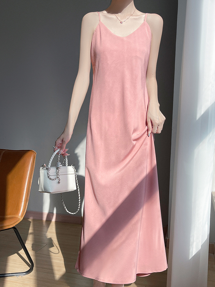 French-Style Light Luxury Acetate Satin Hand-Pleated V-Neck Sleeveless Slip Dress, Versatile and Elegant Silky Drape Long Dress