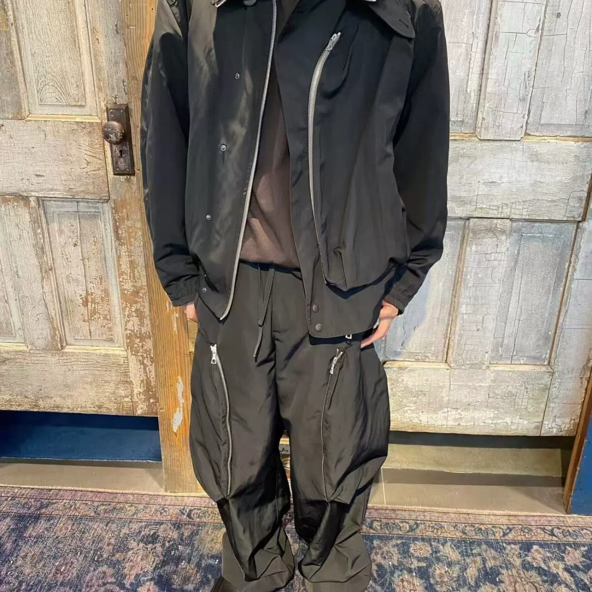 Differentiate from the market DVN 24FW 3D cocoon shaped large pocket cotton jacket, zipper jacket, nylon waterproof jacket