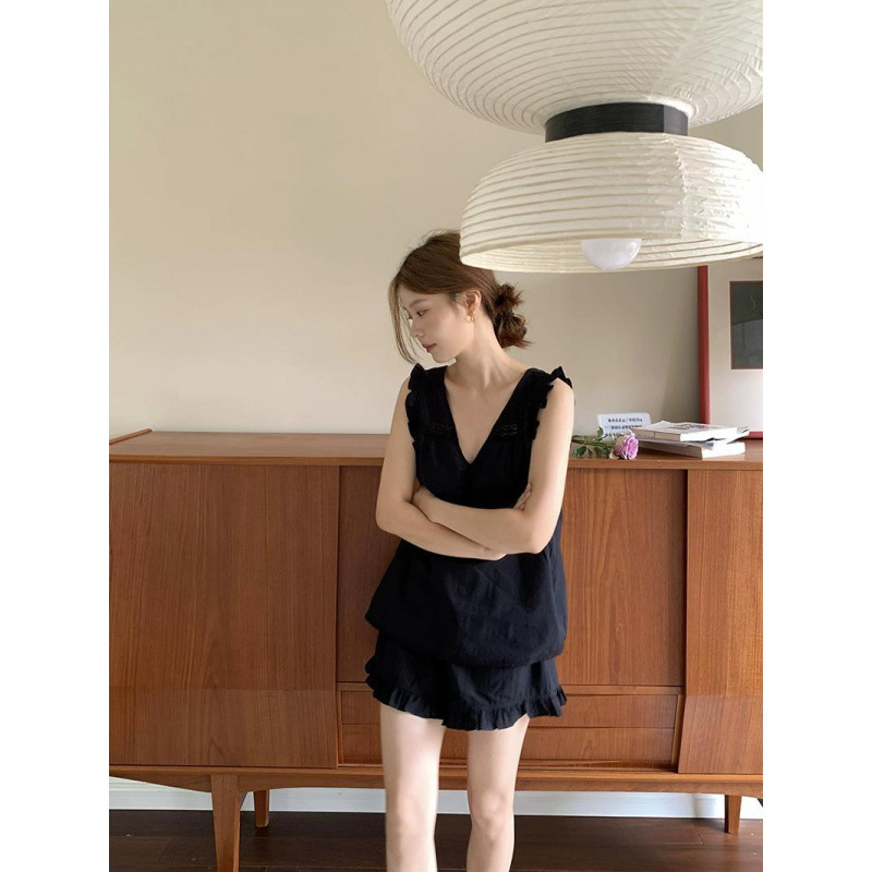 Ins Style High-end Pajamas Women's Summer 2025 New Sleeveless Ruffled V-neck Vest Shorts Home Clothes Set