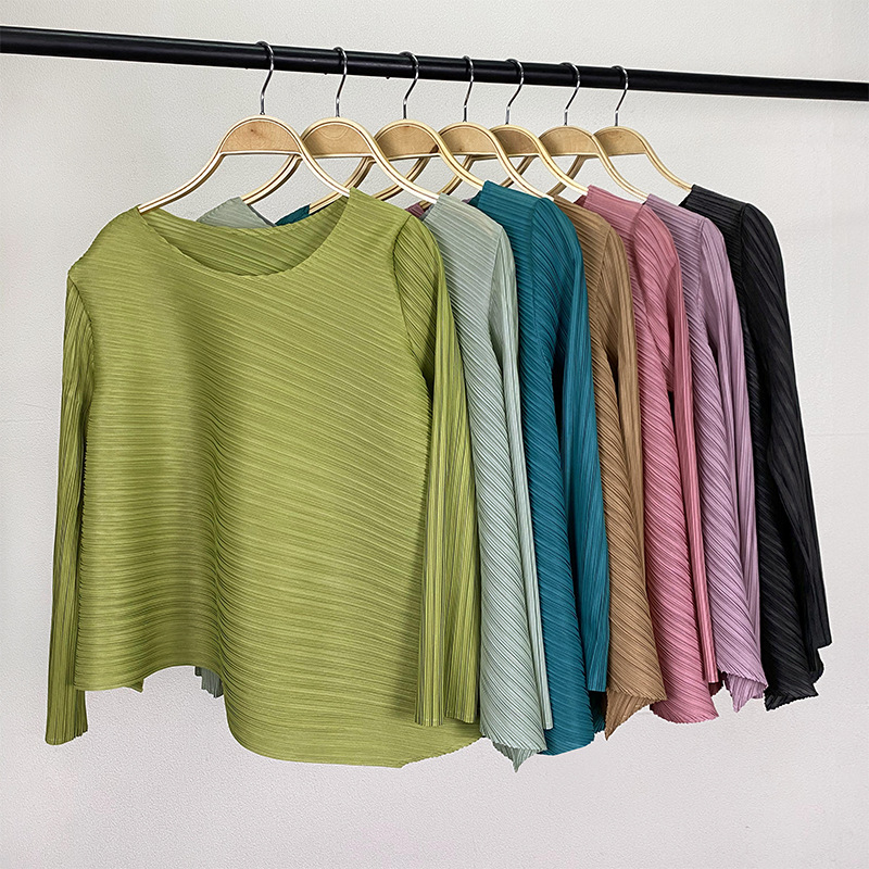 Miyake 2026 Spring/Summer Women's New Solid Color Long Sleeve Top Versatile Base T-Shirt Women's Three-Quarter Sleeve Clothing