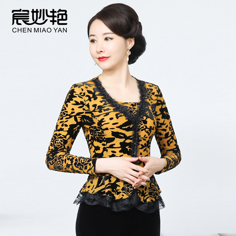 Autumn new long sleeve T-shirt ladies lace bottoming shirt fungus edge velvet plus size jacket manufacturers wholesale