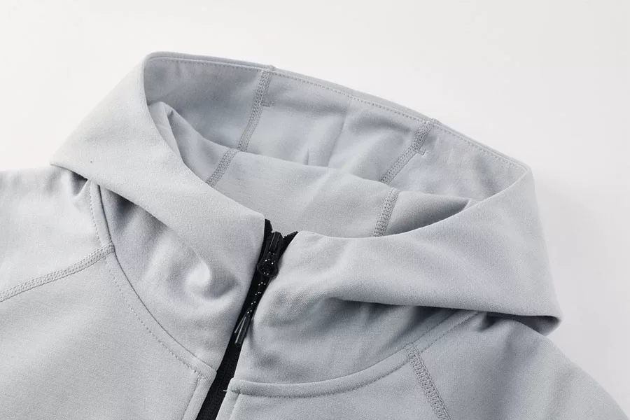 Barcelona Long-Sleeved Light Gray Jersey Hooded Jacket Men's 2526 New Football Training Uniform Long Pants Appearance Warm-Up Team Uniform