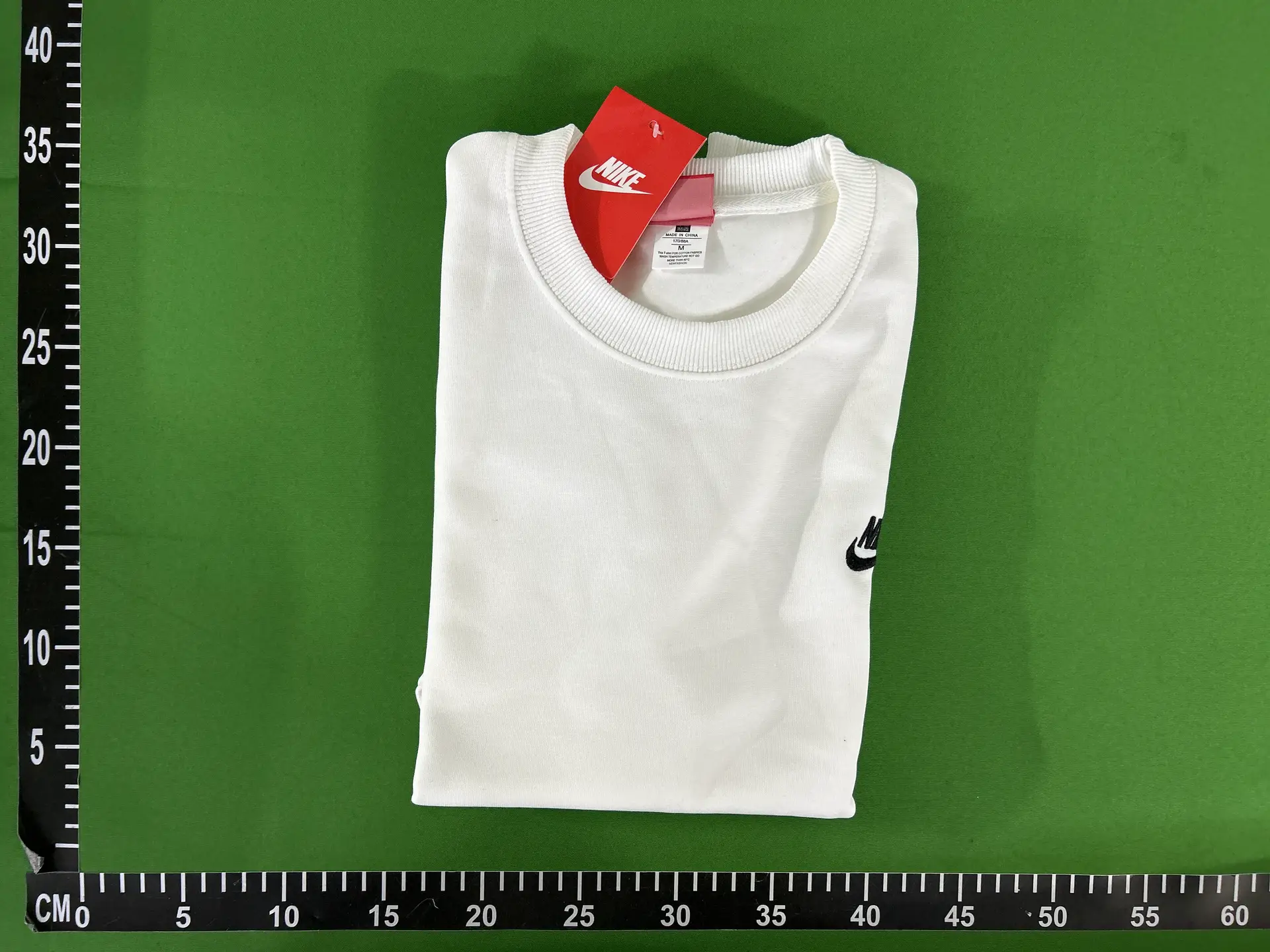 Nike Sportswear Club Fleece Crew White