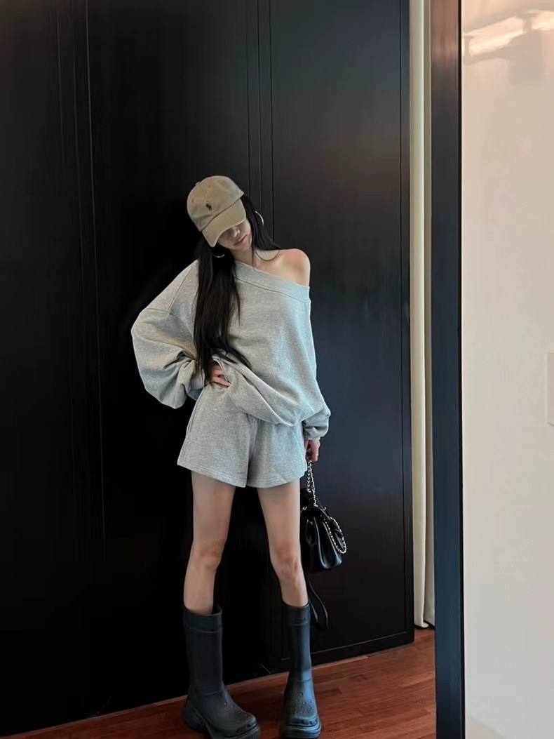 Sweat suit Loose Grey Off-shoulder Long-sleeved Top Women's Autumn Wide-leg Pants Shorts Lazy Casual Two-piece Set
