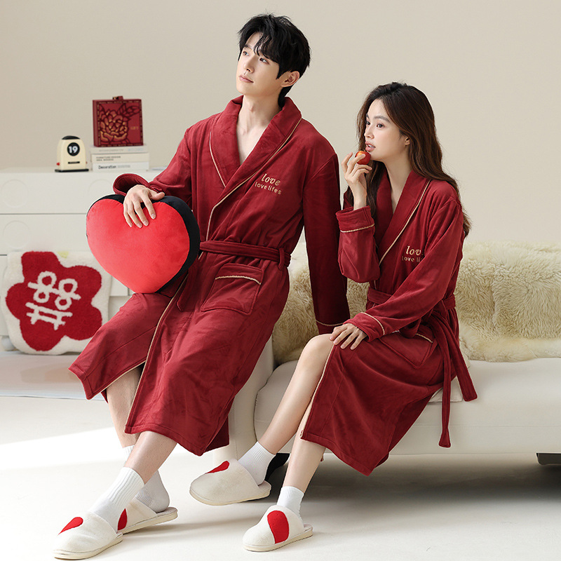 [Anti-Static] Red Couple's Nightgown, Autumn and Winter Island Velvet Wedding Dressing Gown, Winter Men's and Women's Nightgown, Mid-Length Style
