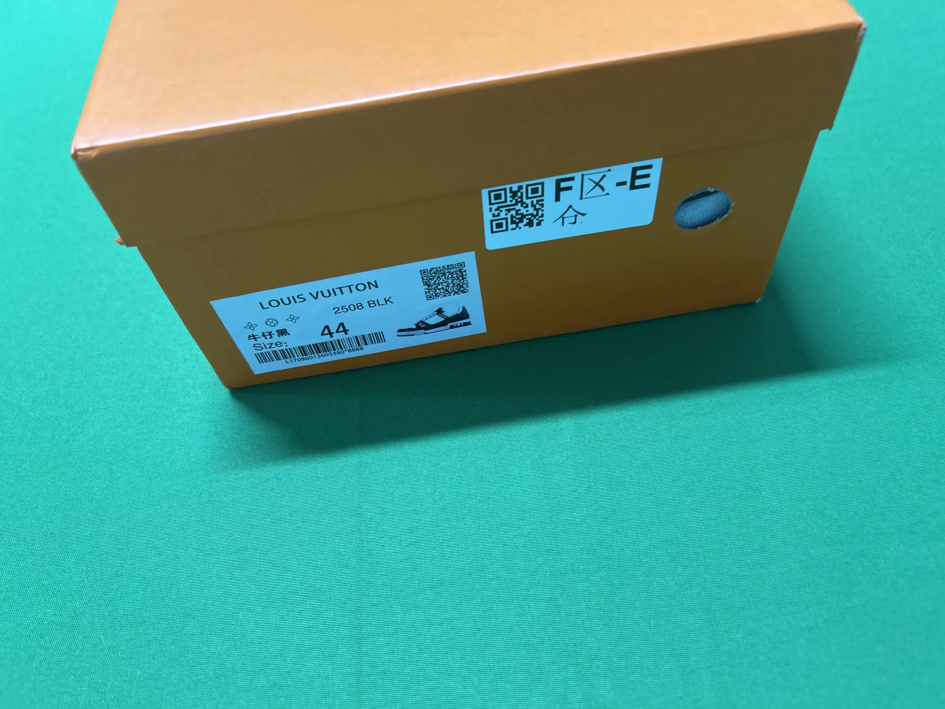 Louis Vuitton 2508 BLK