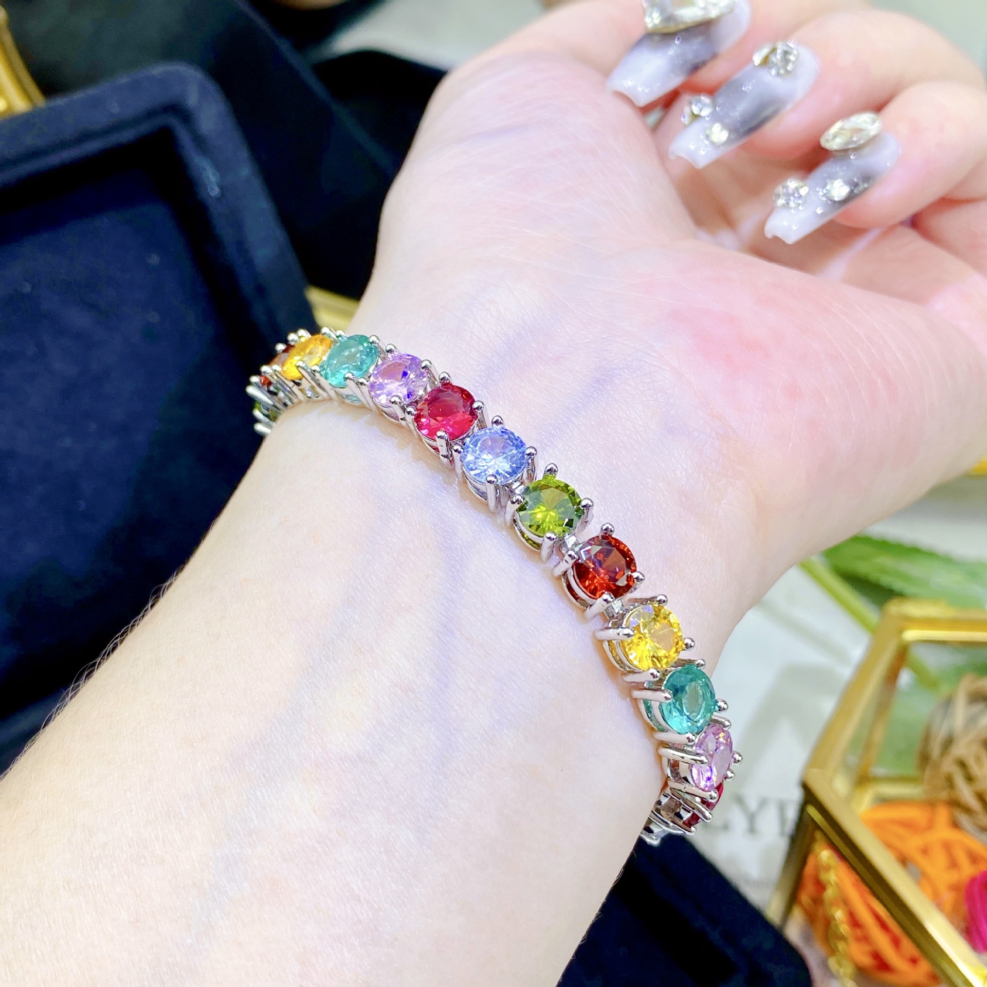 Light luxury summer dopamine rainbow candy pull bracelet colorful gem bracelet adjustable colorful treasure bracelet for women