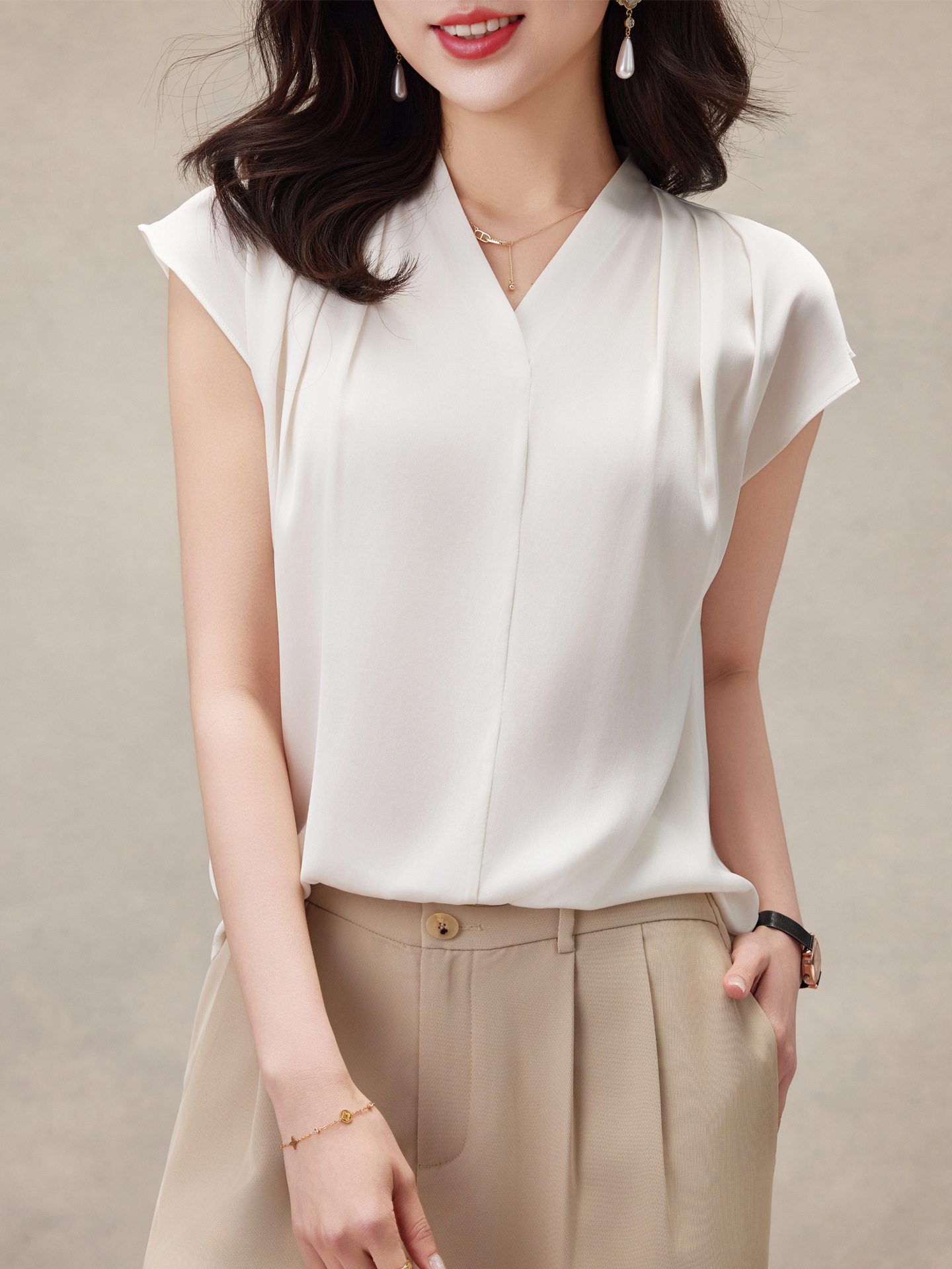 Fashionable Solid Color V-Neck Silk Top for Women, 2026 Summer New Versatile Slim-Fit Double Silk T-Shirt Blouse