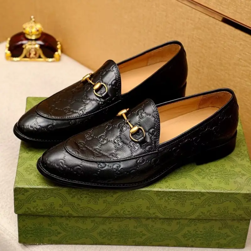 New Genuine Leather Men's Shoes British Cowhide Trendy Love Shoes Cover Foot Slip-on Dress Casual Business Men's Shoes