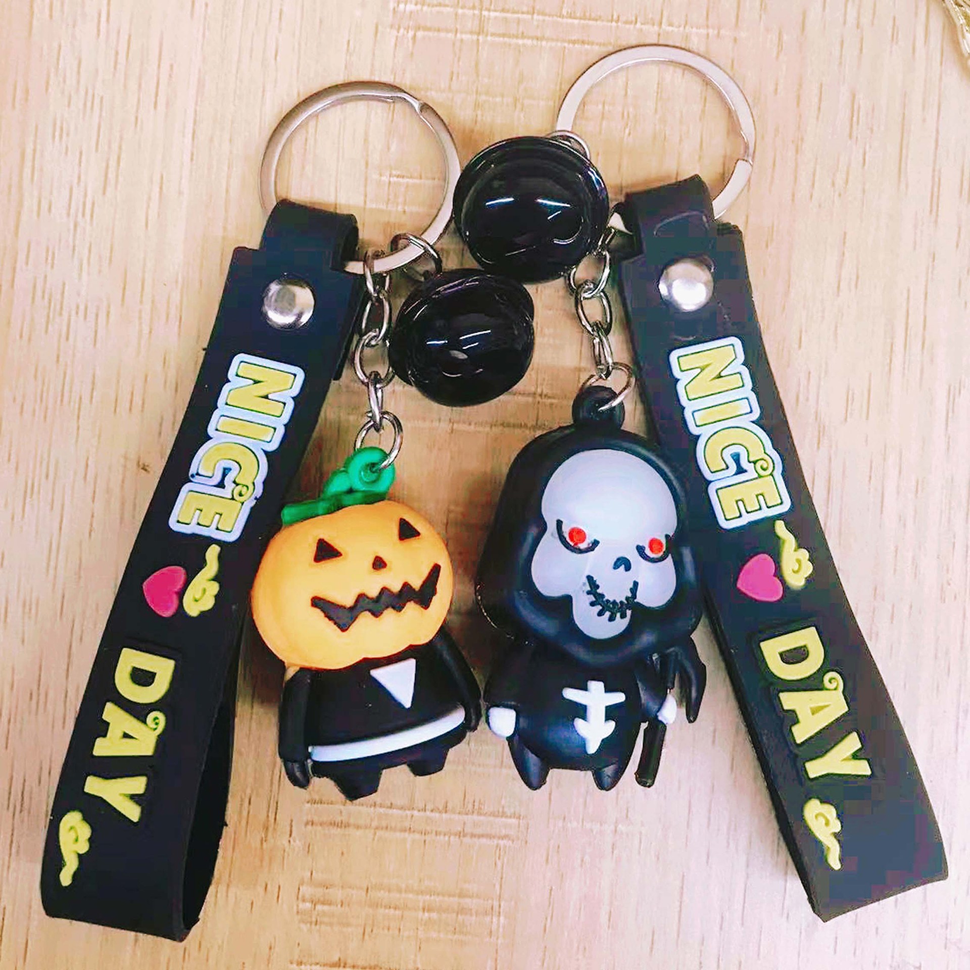 Foreign Trade Halloween Pumpkin Doll Sickle Death Keychain Creative Car Bag Pendant Cross-Border Products Wholesale