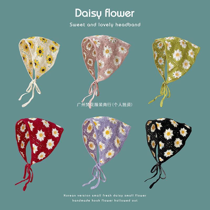 Korean Style Triangle Scarf Hand-crocheted Knitted Headband for Women Retro Popular Cute Sweet Daisy Strap Turban
