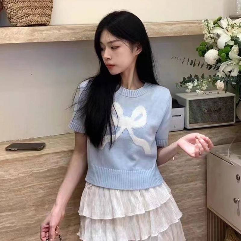 2025 Spring and Summer Cute Sweet Age-reducing Short-sleeved Sweater Bow Knitwear Women's Gentle Wind Twist Top
