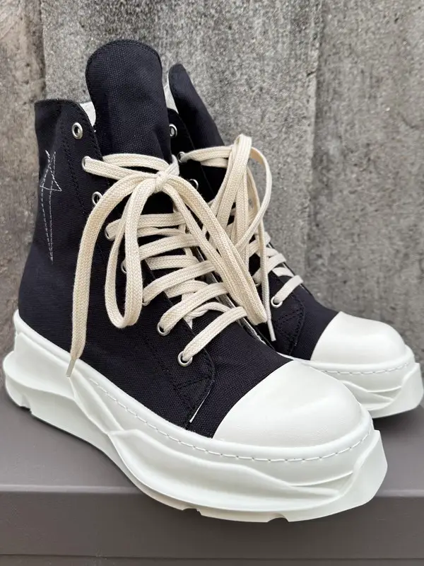 Ro canvas shoes, high top five pointed star embroidery, height increasing thick soled women's shoes, versatile couple board shoes, casual Korean version men's shoes