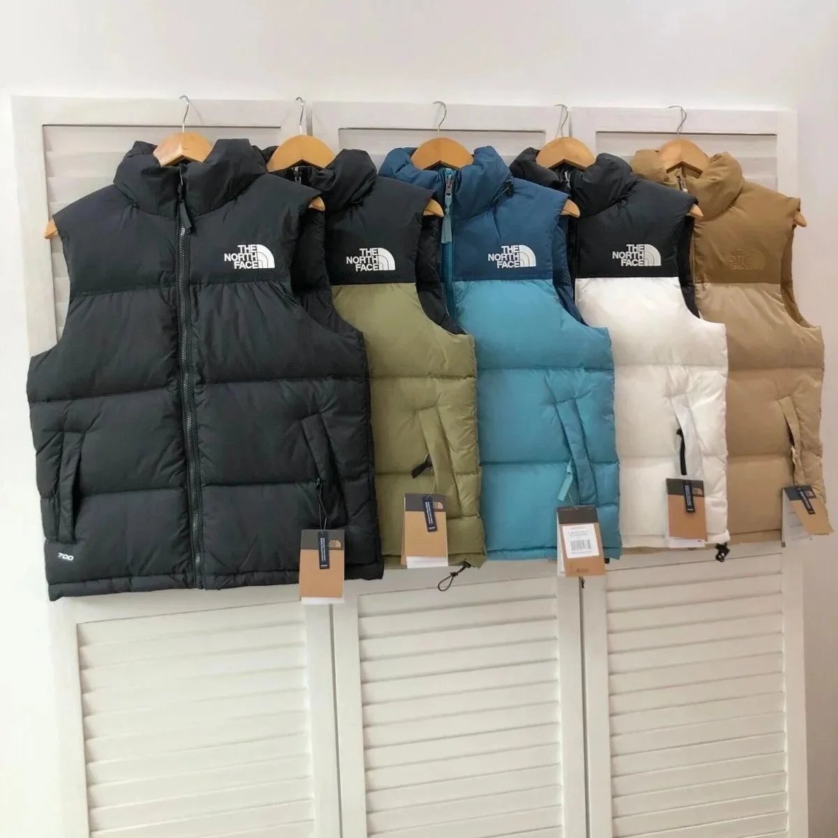 NF Vest Foto QC da WEIDIAN su Qualit.ly