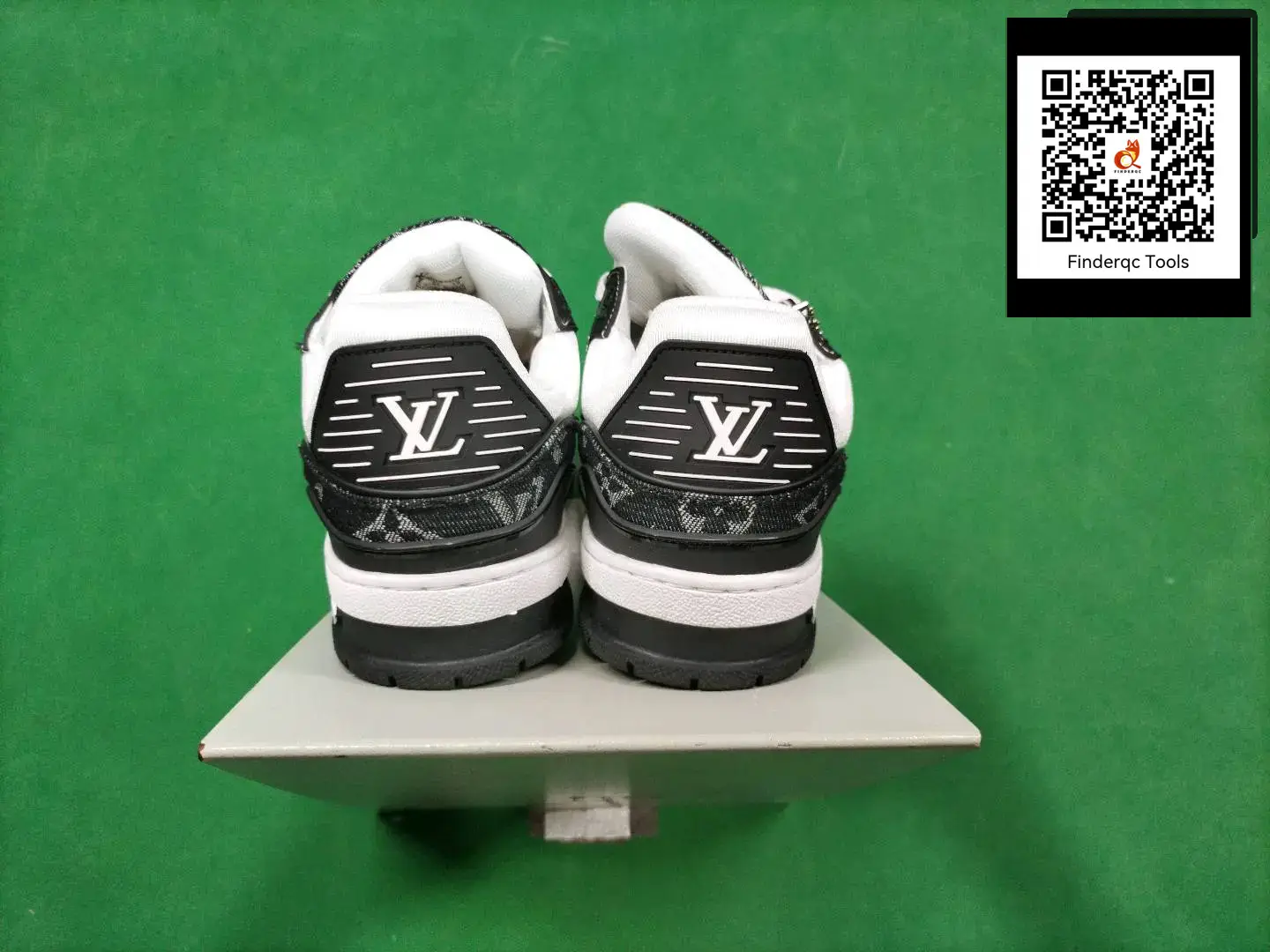 Louis Vuitton LV Trainer White Black