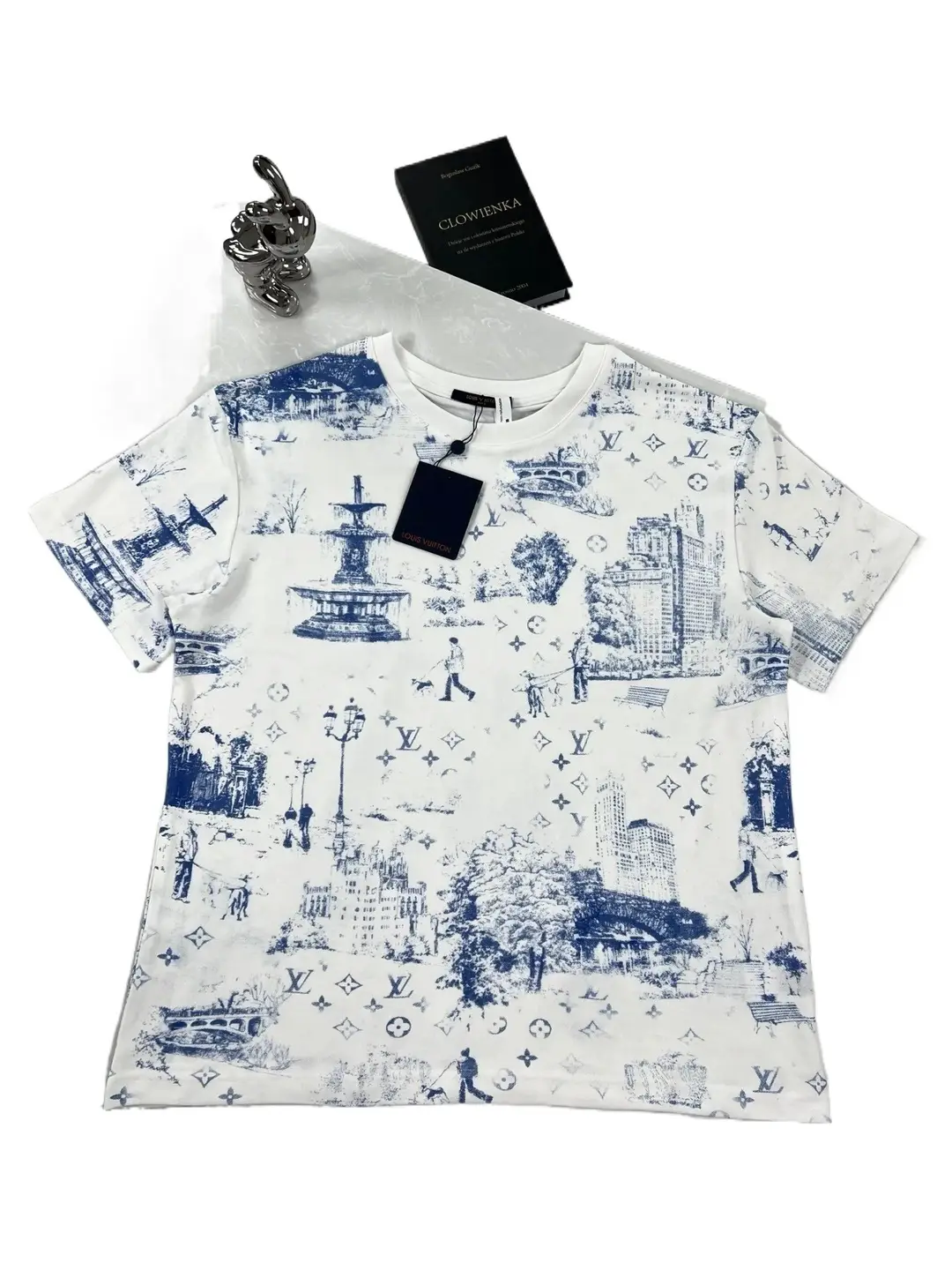 衣服（512）