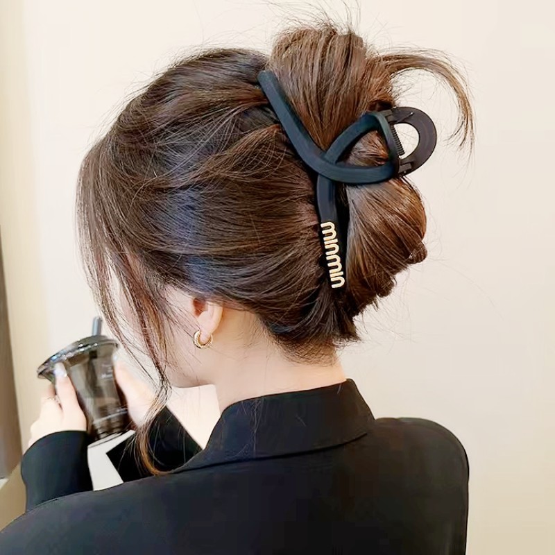 Oversized Grab Clip 13cm Black Frosted Shark Clip Advanced Sense Hairpin Women's Back of Head 2023 New Headwear Clip