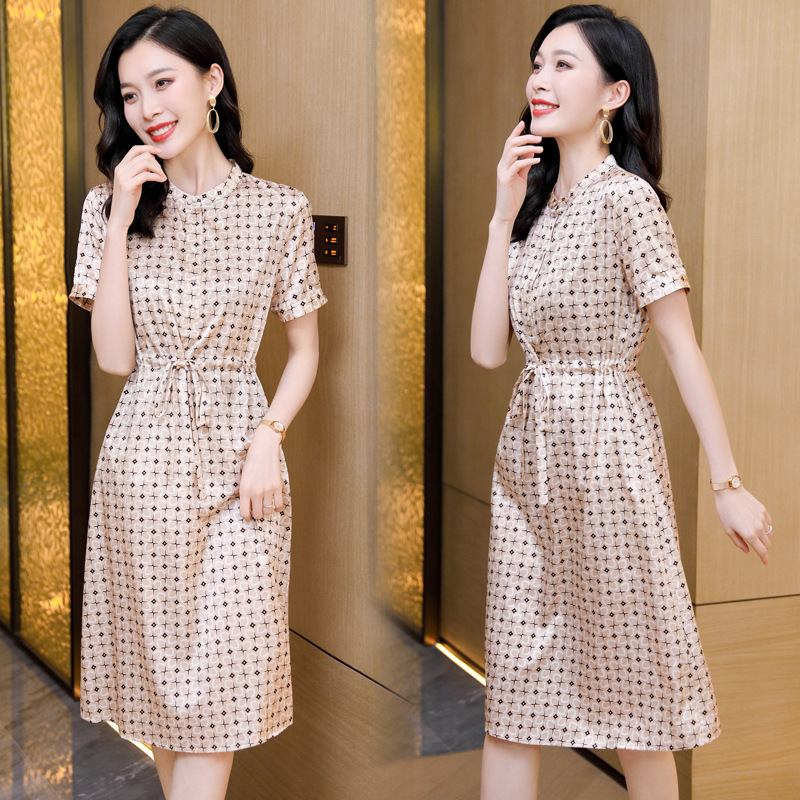 9320 Silk Dress High-end Design Warm and Soft Style Fresh Over the Knee Waist Slimming Mulberry Silk Long Dress