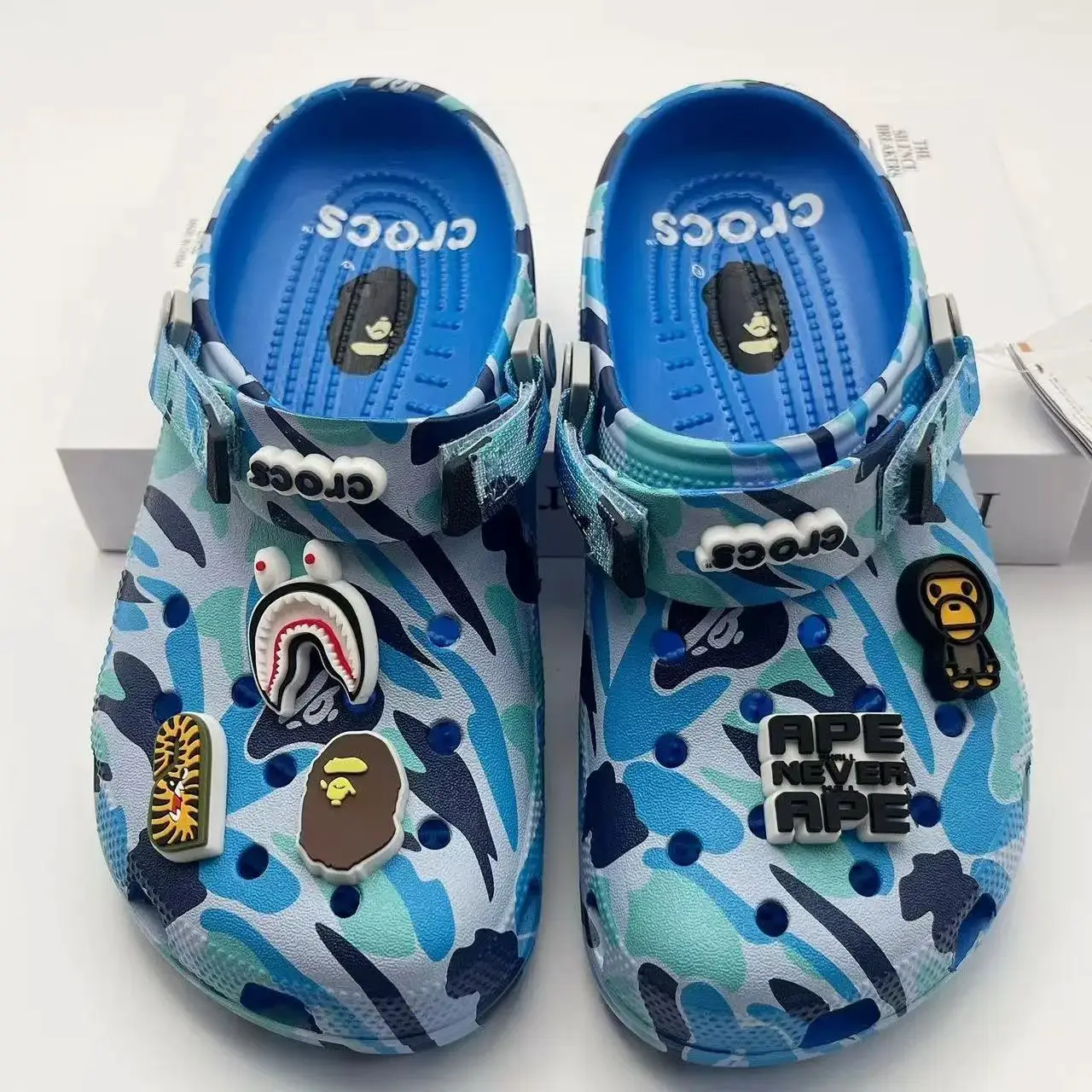 人猿人洞洞鞋 shoes 淡淡