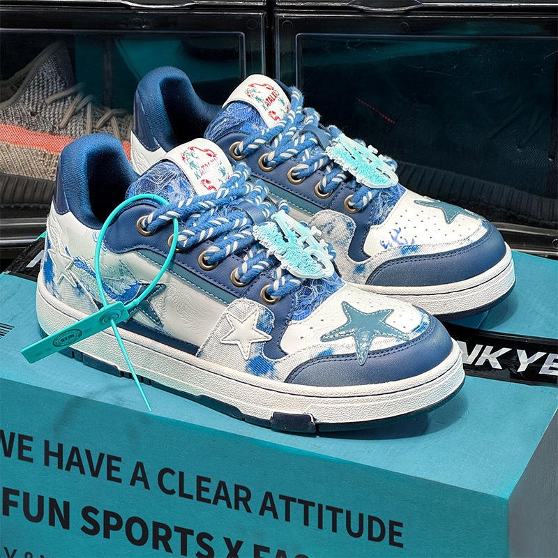 Year of the Dragon Limited Blue and White Porcelain Star Shoes for Men and Women 2025 Spring New National Tide Niche Original Casual Platform Shoes