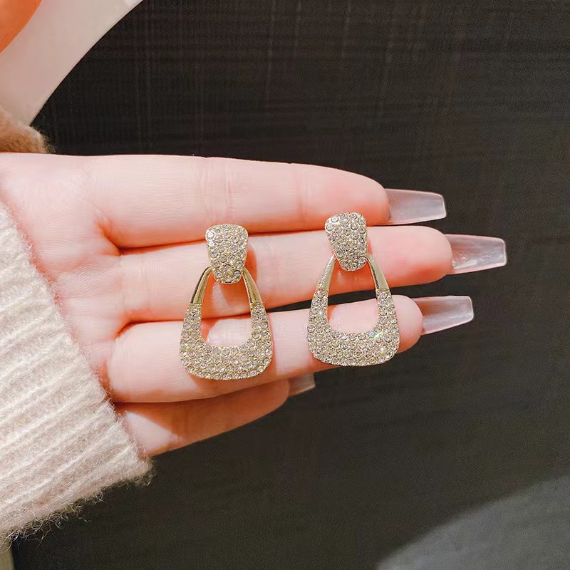 S925 Silver Needle Full Diamond Geometric Earrings, Light Luxury Niche Design, High-End Earrings for Women, Fashionable and Stylish Ear Accessories