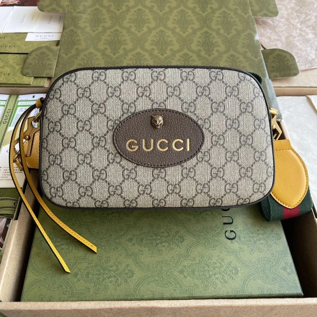 No.208 high quality women handbag women bagWhatspp：(+86 15159050860)Whatspp：(+86 15159050860)