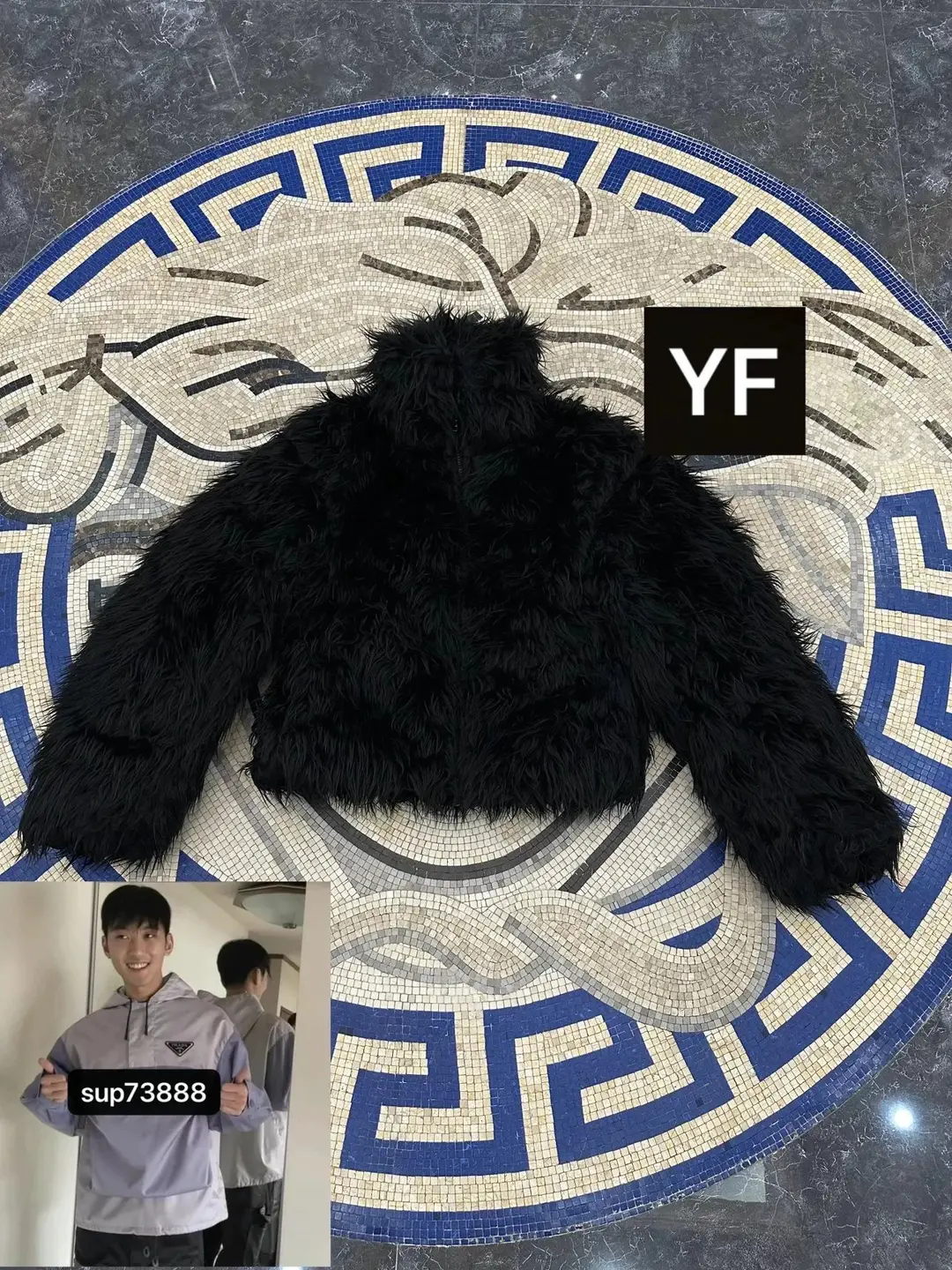 Balencia 巴黎 Fall 2020 Ready-to-wear秀款黑色毛面拉链短款皮草外套，版型设计都很Demna 三个尺码 40 42 44 自行备注-xw2
