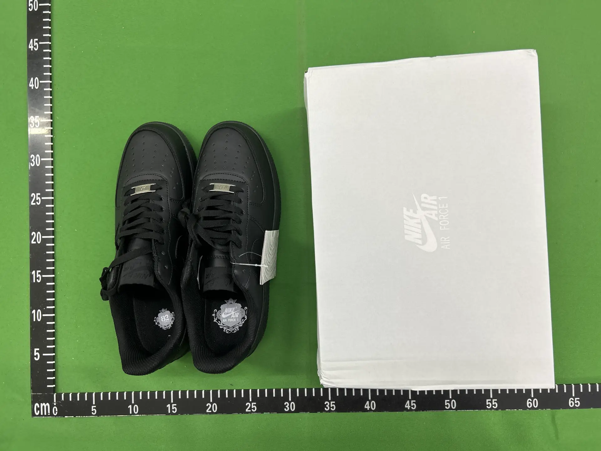 Nike Air Force 1 Black