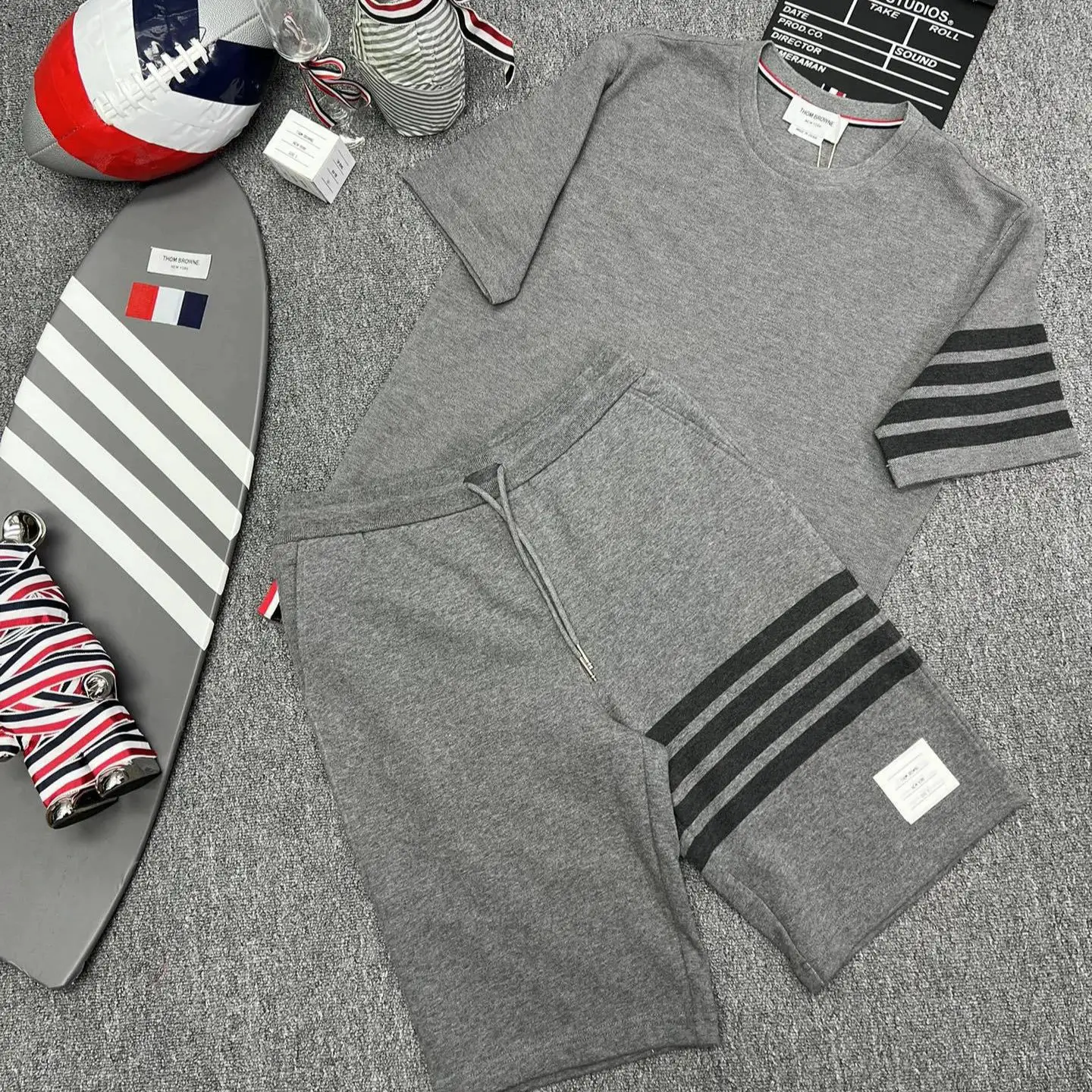 R * E * P * Factory * Store * High Quality * Quality * T * B * Set * Packaging * Classic * Four Bars * Beads * Floor * Cotton * Sports * Leisure * Men * Women * Style * Hundred * Style * Set *