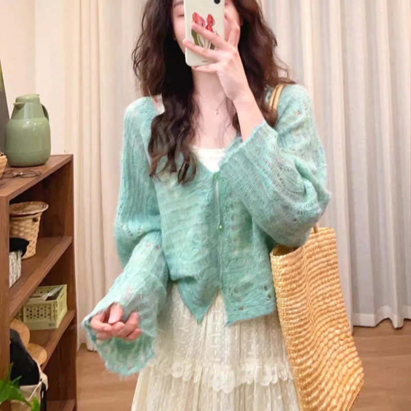 Gentle Foreign Trade Women's Hollow Knitwear Cardigan 2025 Spring Green Elegant Sweater Top Small Thin