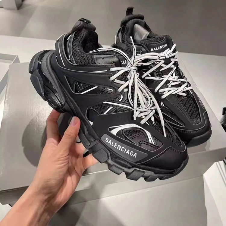 FASHION sneakers 三代