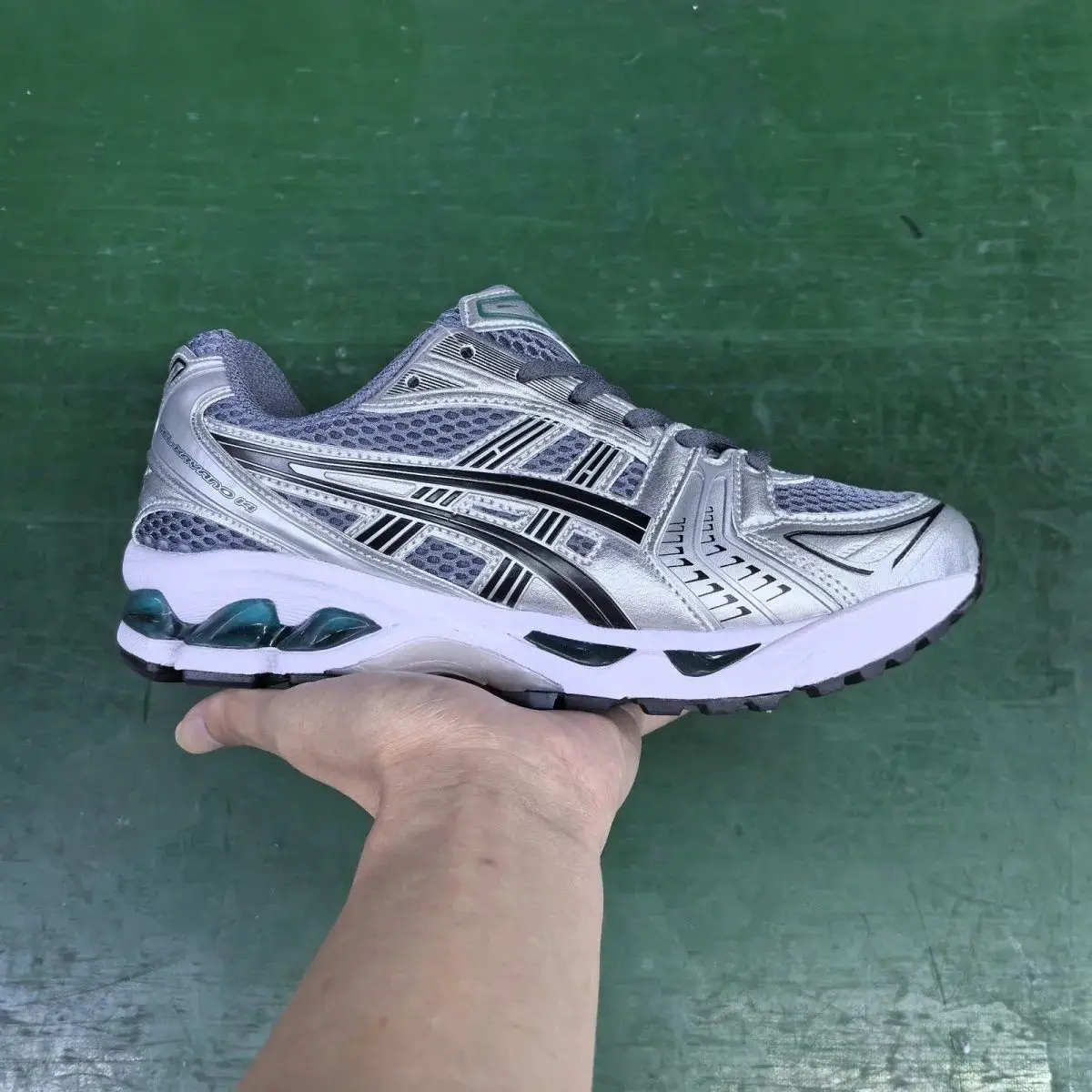 yss 运动鞋