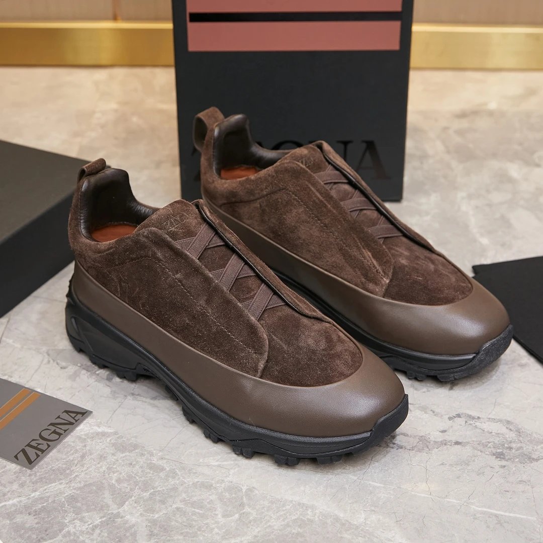Z Sneakers