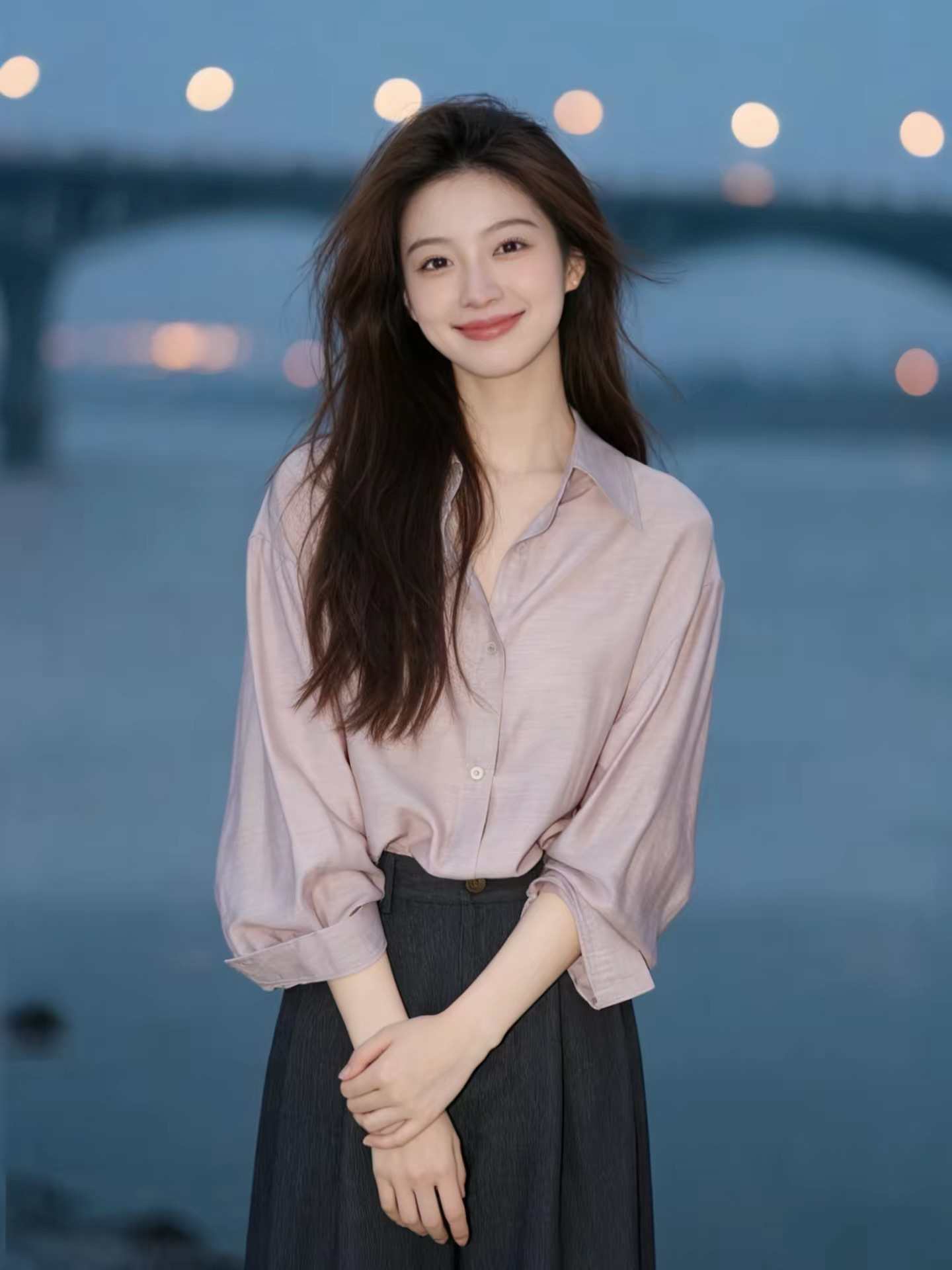 French-Style Pink Retro Lapel Button-Up Shirt for Women, Gentle and Elegant, Loose and Slimming, Versatile for Commuting