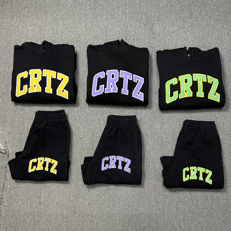 2024 Early Spring Set with Fleece-Lined Hooded Sweatshirt, Letter Print American Retro Shorts, Trendy