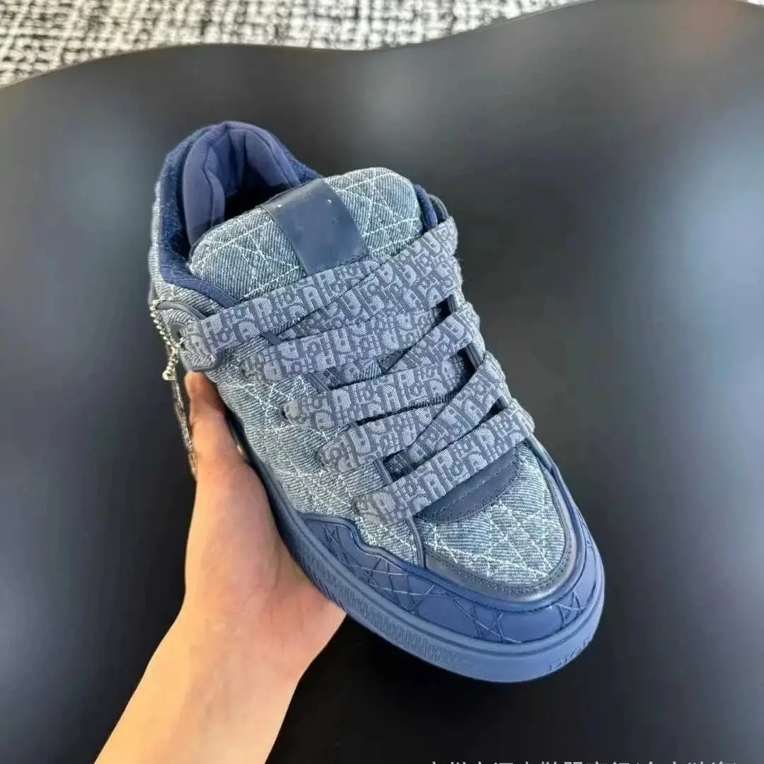 青春版活动鞋子（定制款非质量问题不支持退换货）